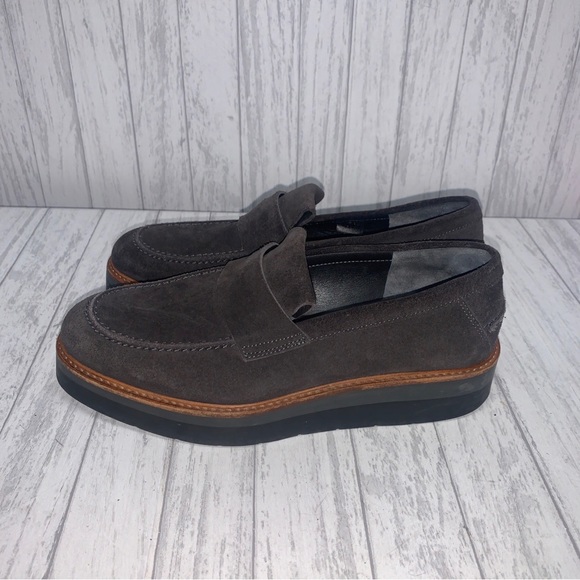 Womens Size 7 Vince. Brown Suede Platform Loafers EUC - Picture 3 of 7